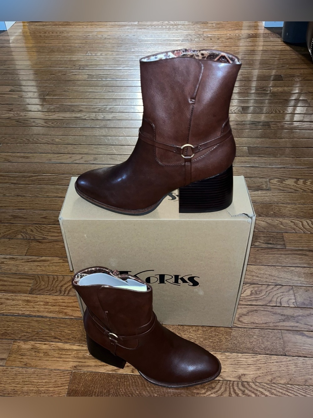 KORKS Selena Block Heel Harness Boot Brown Leather Women’s Size 10